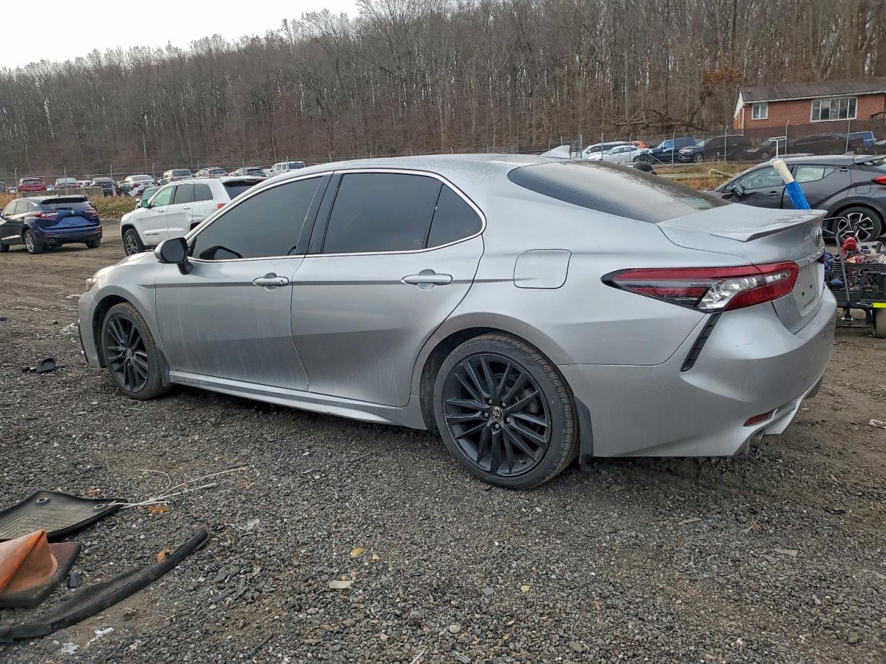 2022 TOYOTA CAMRY XSE photo 2