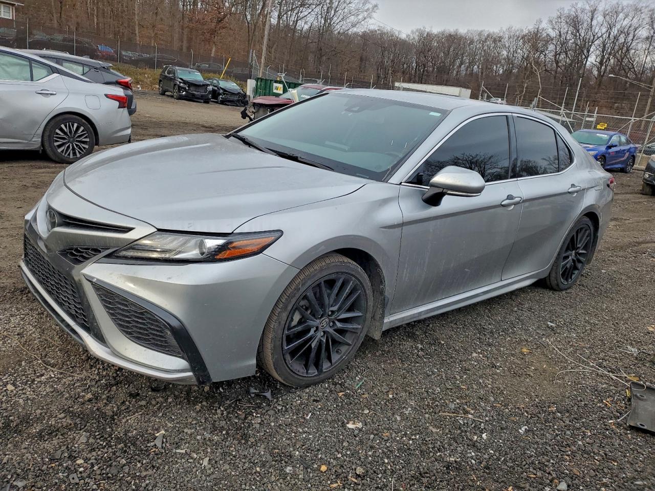 2022 TOYOTA CAMRY