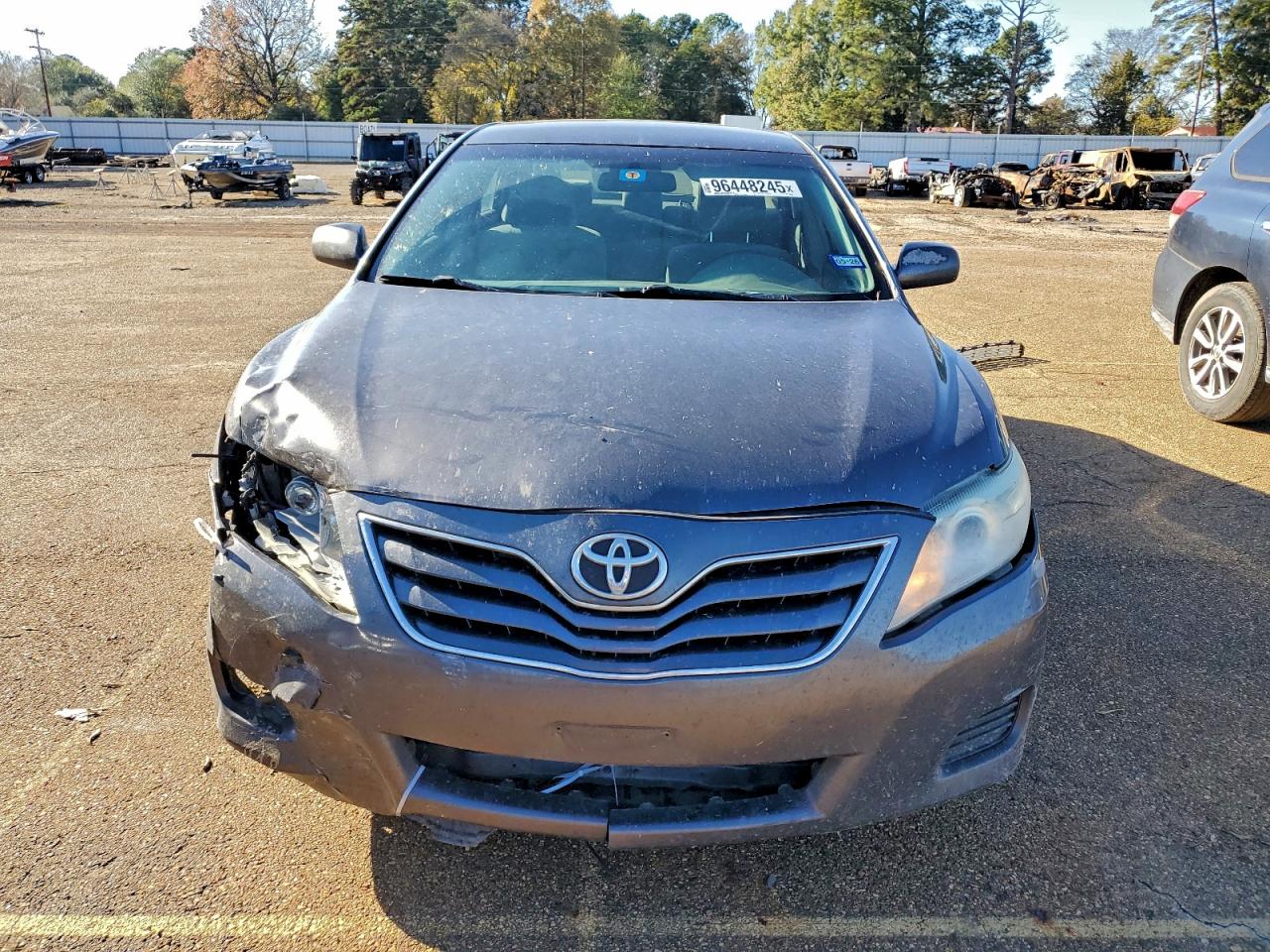 2011 TOYOTA CAMRY BASE photo 5