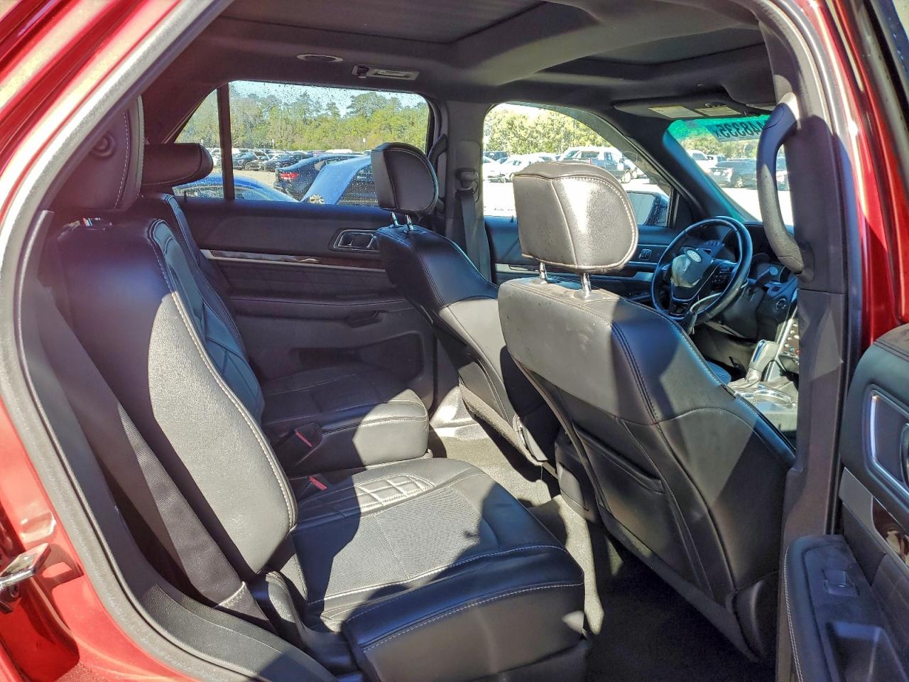 2016 FORD EXPLORER PLATINUM photo 11