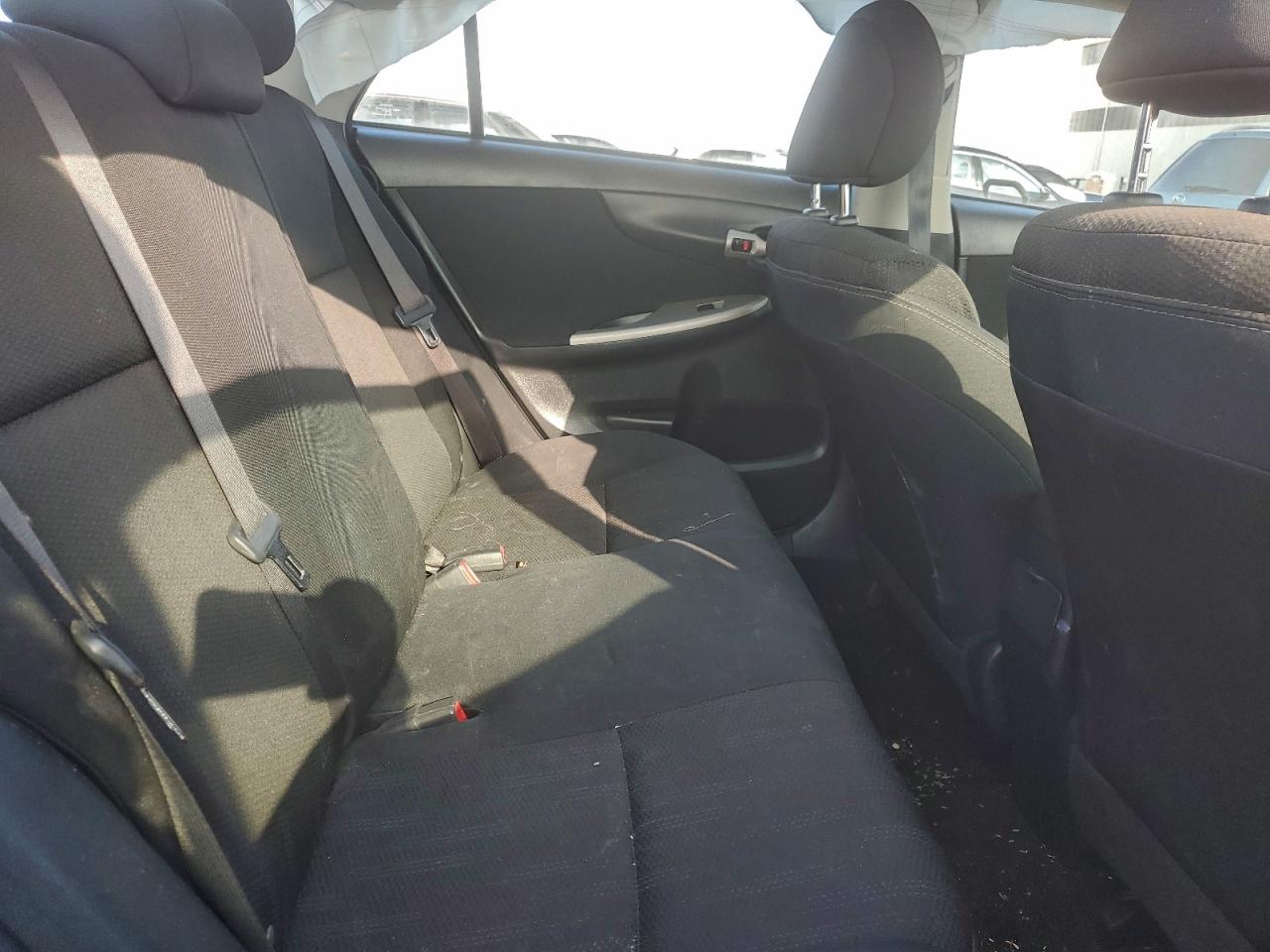 2013 TOYOTA COROLLA BASE photo 10