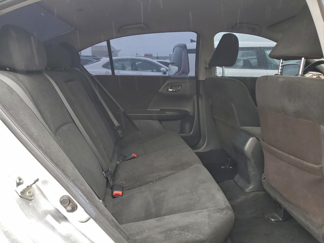 2013 HONDA ACCORD LX photo 10