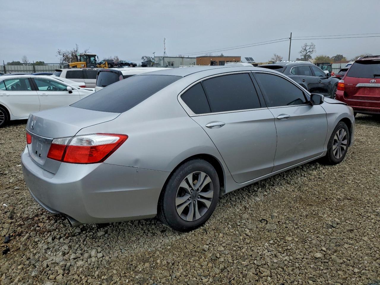 2013 HONDA ACCORD LX photo 3