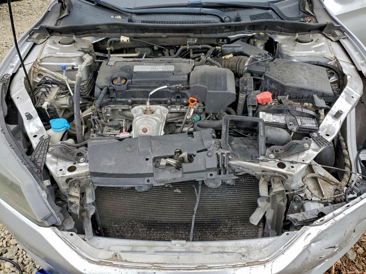 2013 HONDA ACCORD LX photo 11