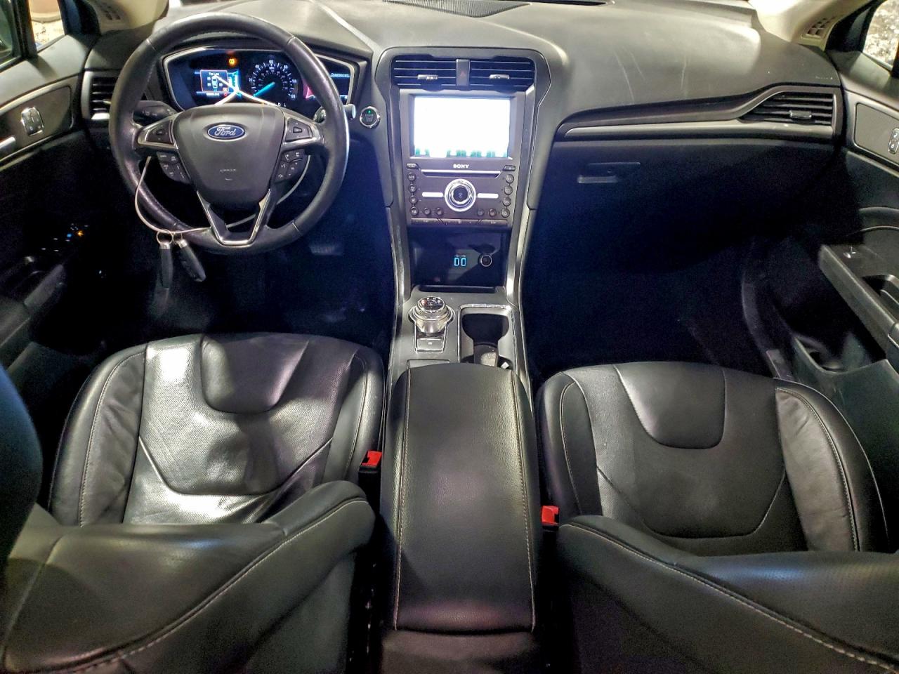 2019 FORD FUSION TITANIUM photo 8