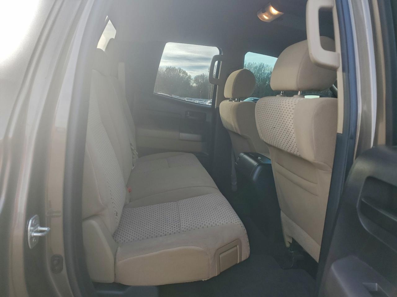 2012 TOYOTA TUNDRA DOUBLE CAB SR5 photo 10