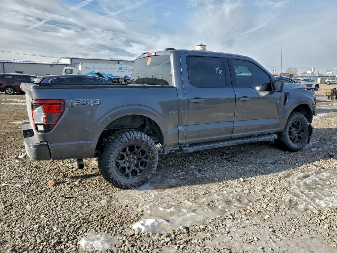 2024 FORD F150 XLT photo 5