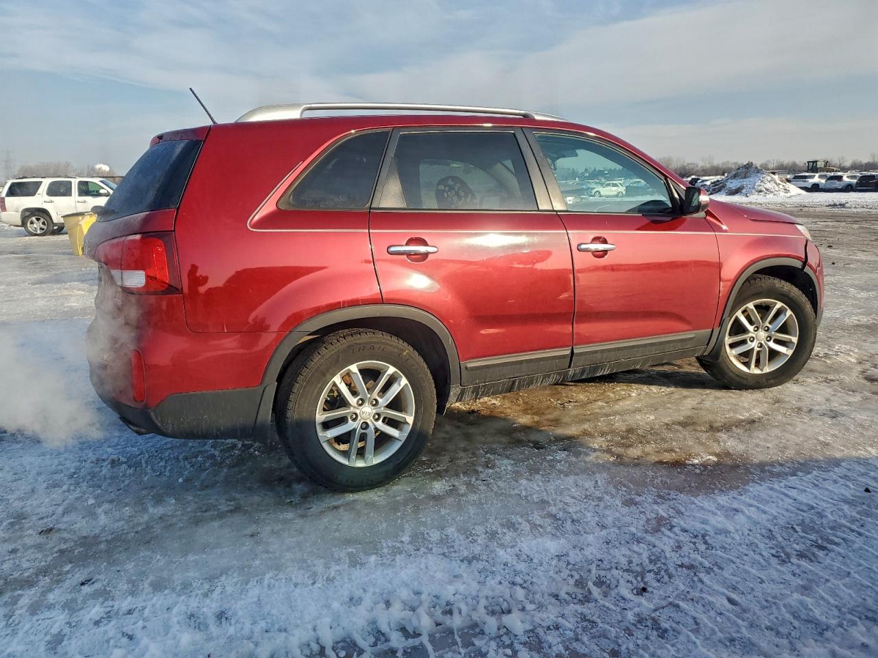 2015 KIA SORENTO LX photo 3