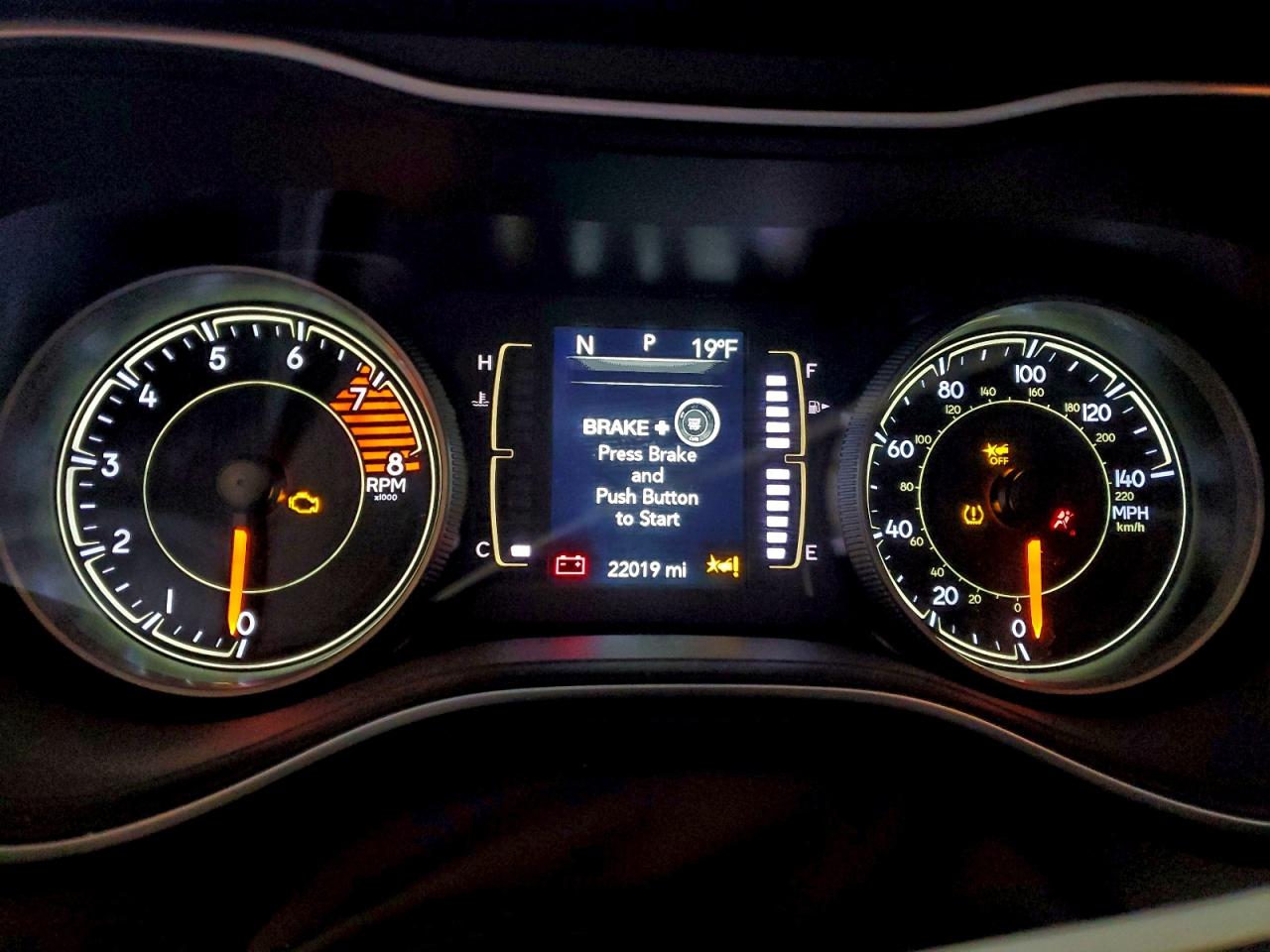 2021 JEEP CHEROKEE LATITUDE LUX photo 9