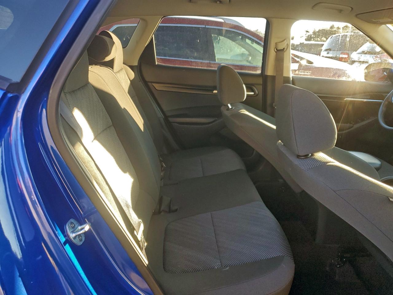2021 KIA SELTOS LX photo 11
