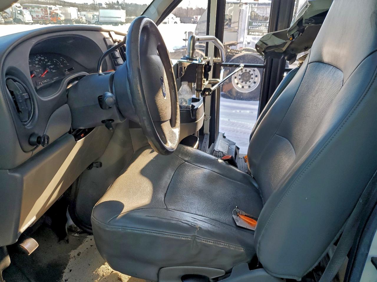 2007 FORD ECONOLINE E450 SUPER DUTY CUTAWAY VAN photo 7