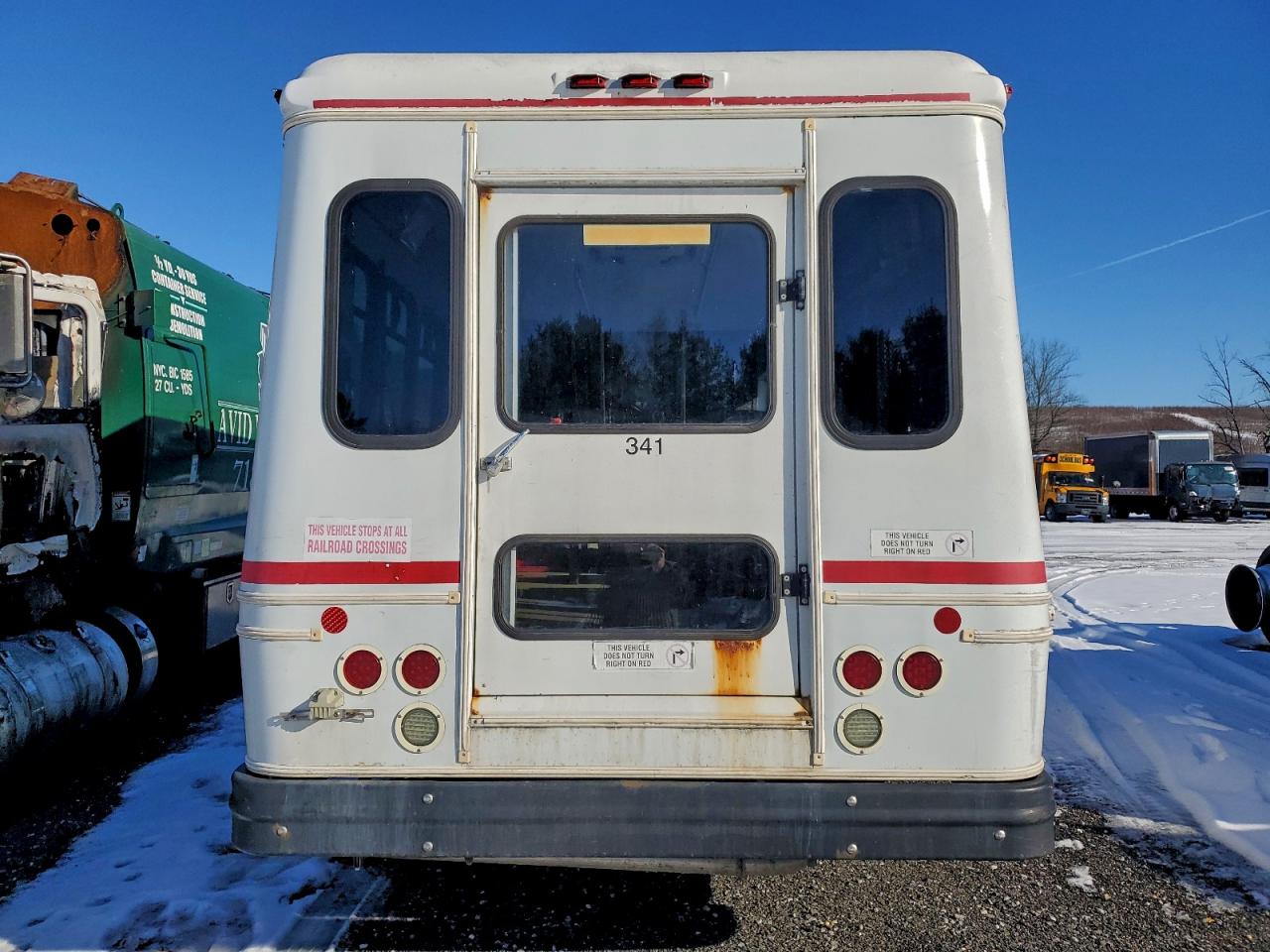 2007 FORD ECONOLINE E450 SUPER DUTY CUTAWAY VAN photo 6