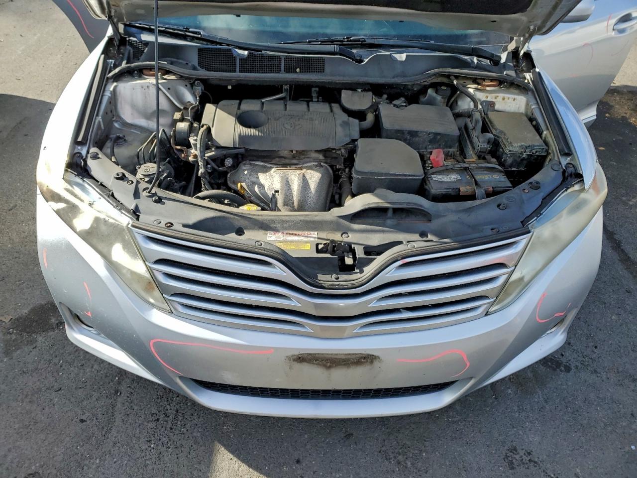 2010 TOYOTA VENZA photo 12