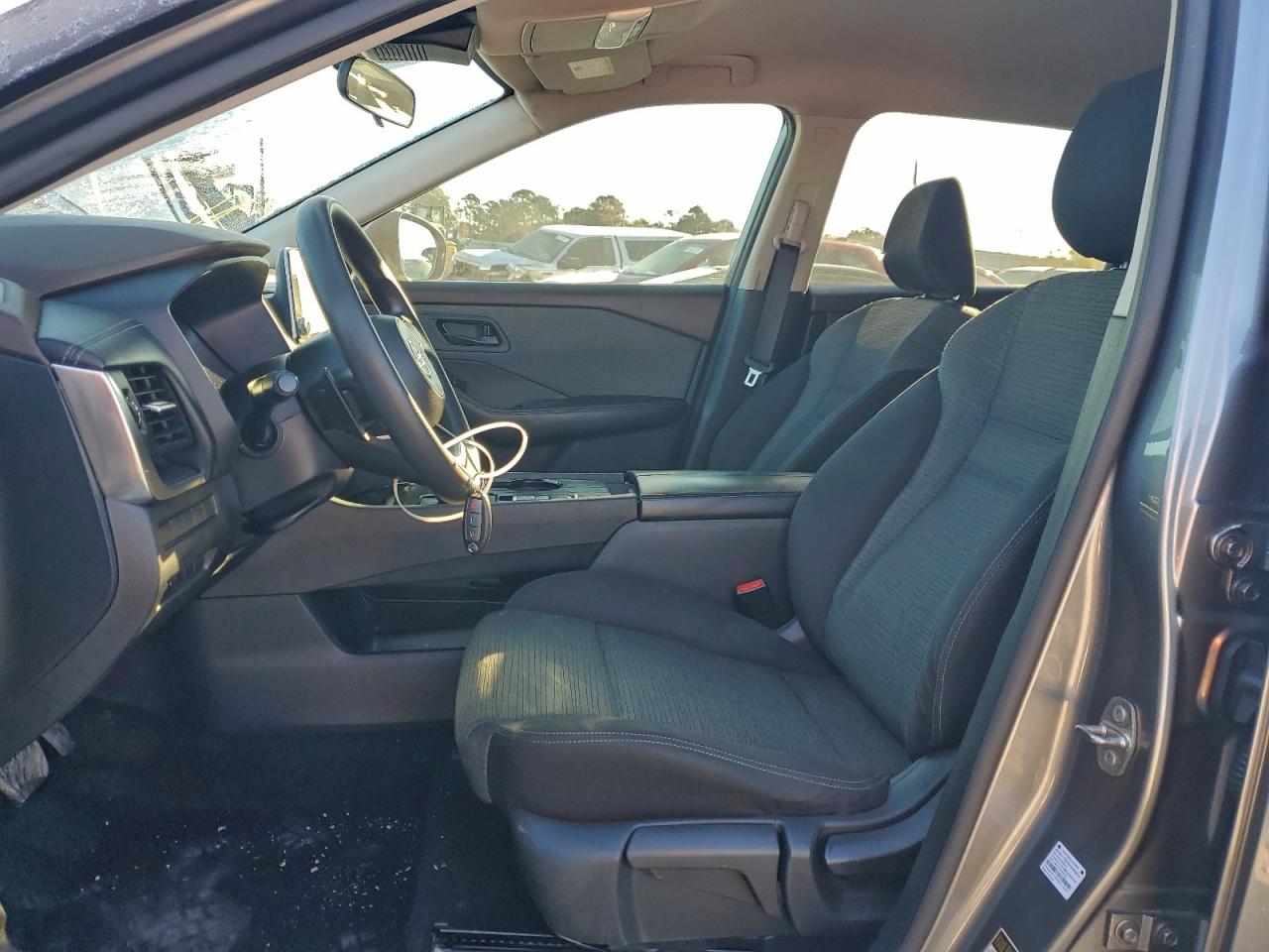 2021 NISSAN ROGUE S photo 7
