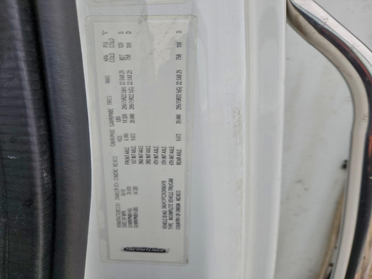 2019 FREIGHTLINER BUSINESS CLASS M2 REFRIGERATED BOX TRUCK photo 10