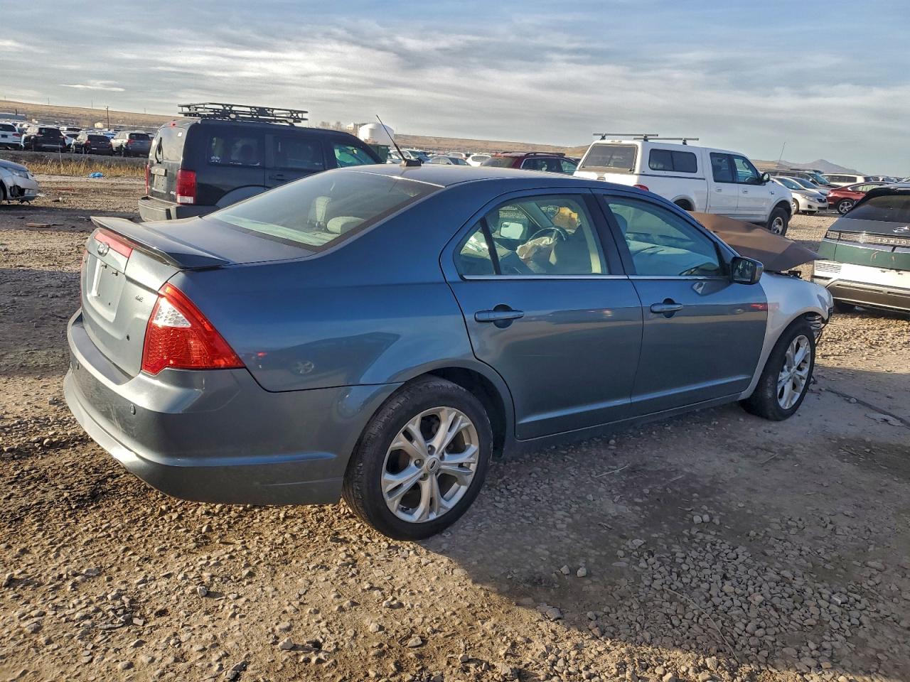 2012 FORD FUSION SE photo 3