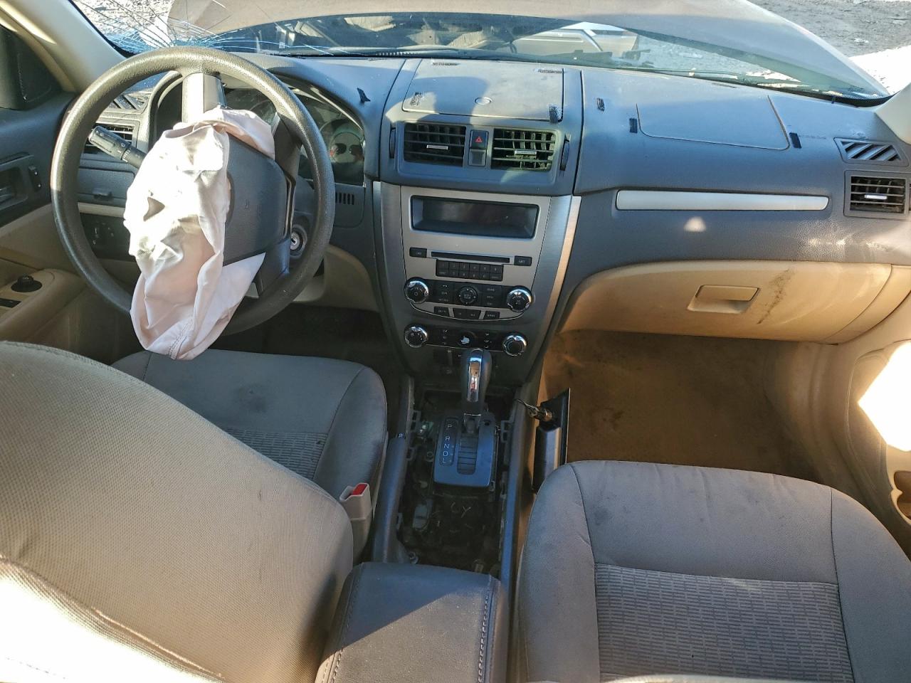 2012 FORD FUSION SE photo 8