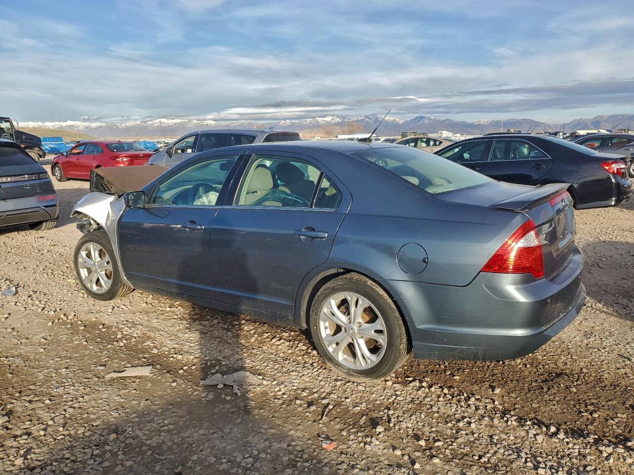 2012 FORD FUSION SE photo 2