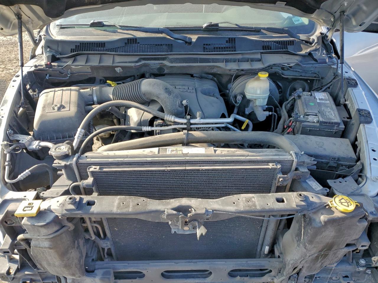 2015 RAM 1500 ST photo 11