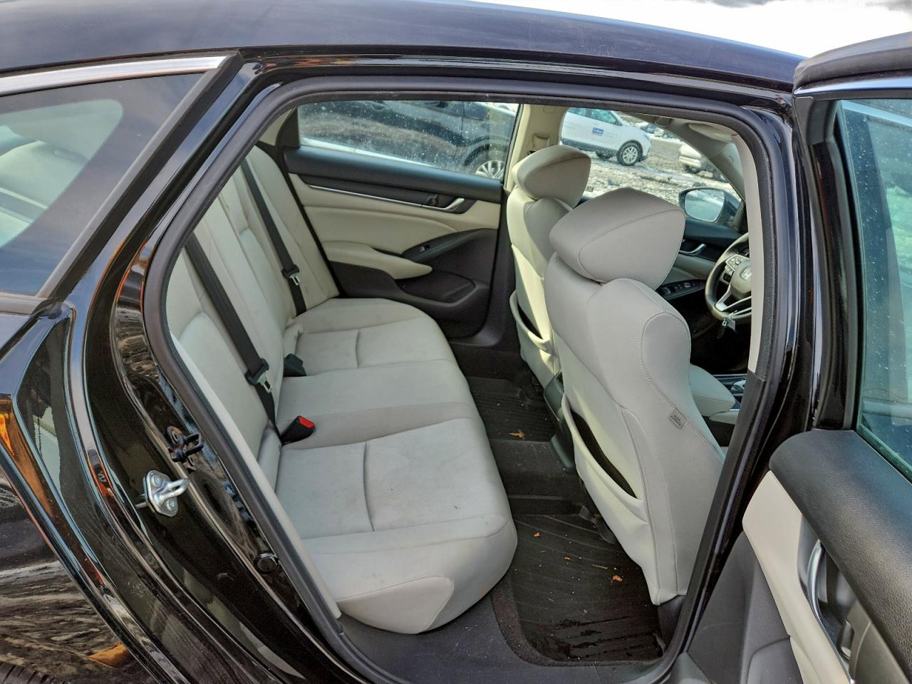 2018 HONDA ACCORD EX photo 10