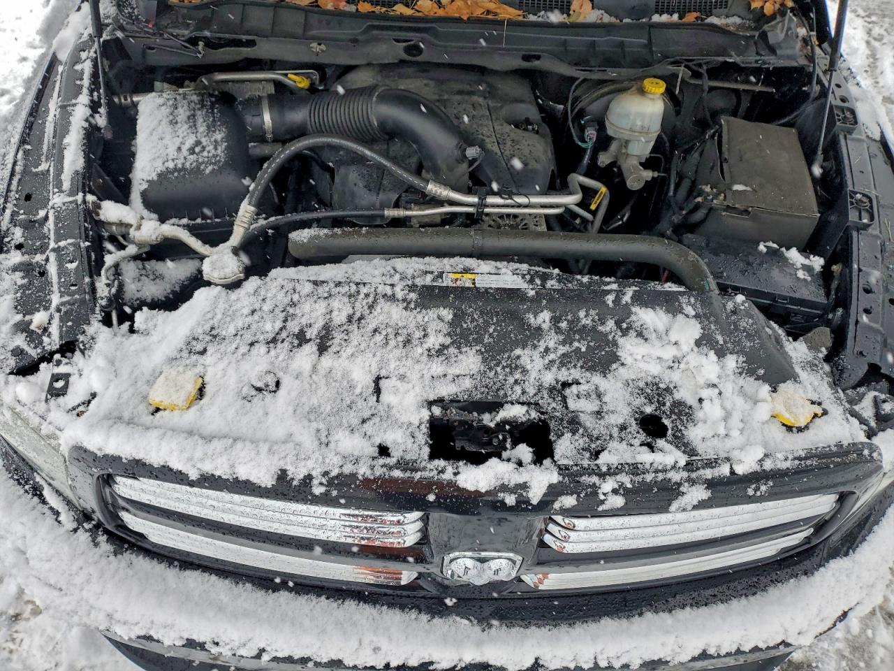 2013 RAM 1500 SPORT photo 11