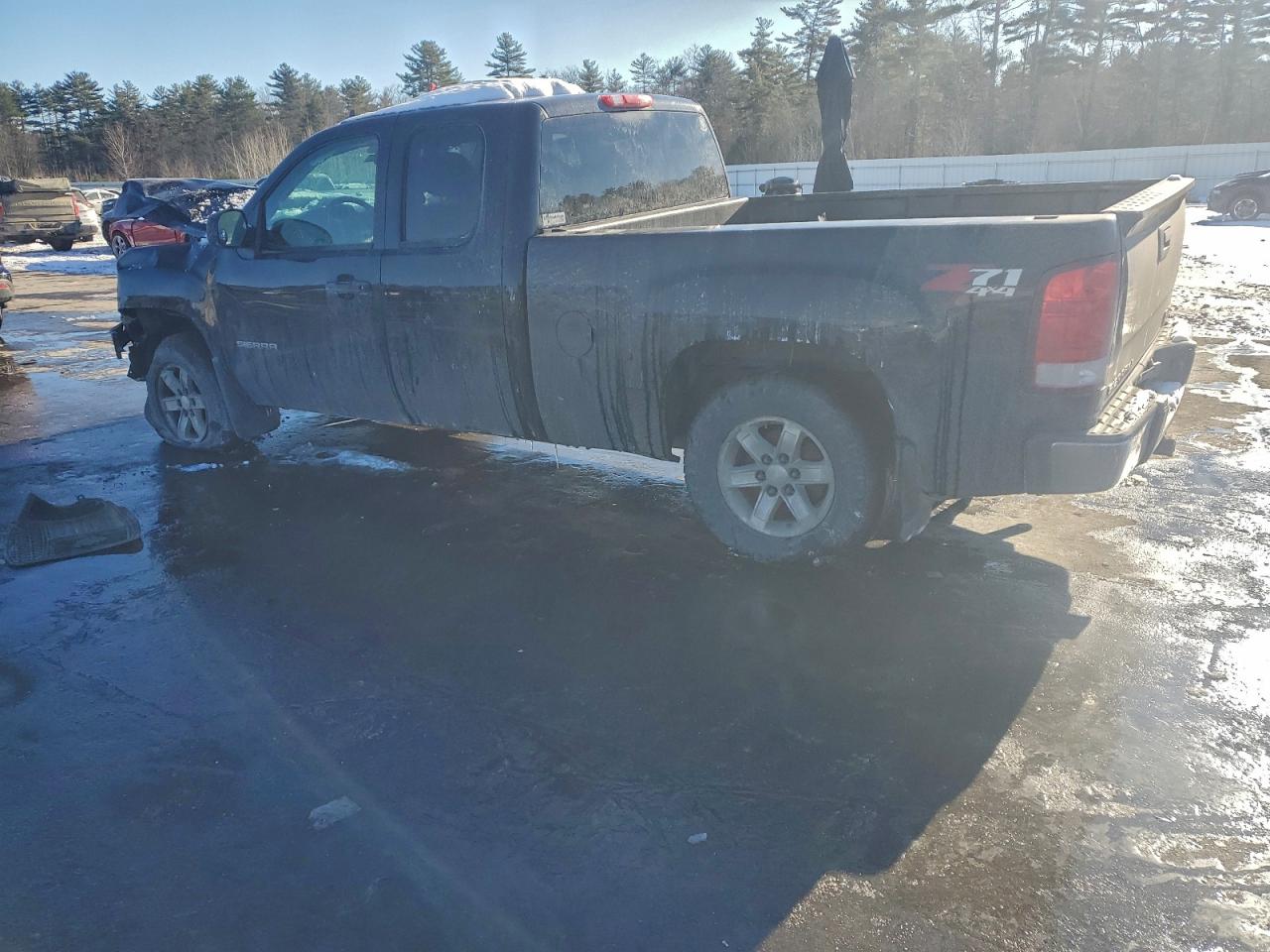 2012 GMC SIERRA K1500 SLE photo 2