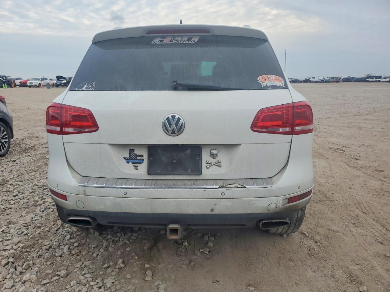 2014 VOLKSWAGEN TOUAREG V6 TDI photo 11