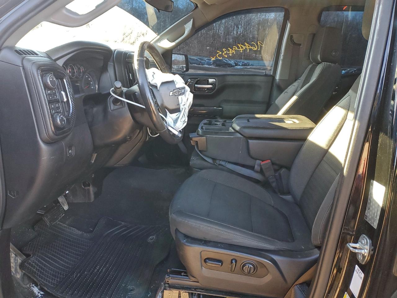 2019 CHEVROLET SILVERADO K1500 RST photo 7