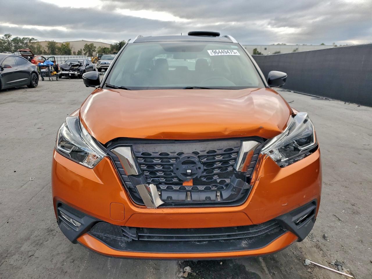 2019 NISSAN KICKS S photo 5