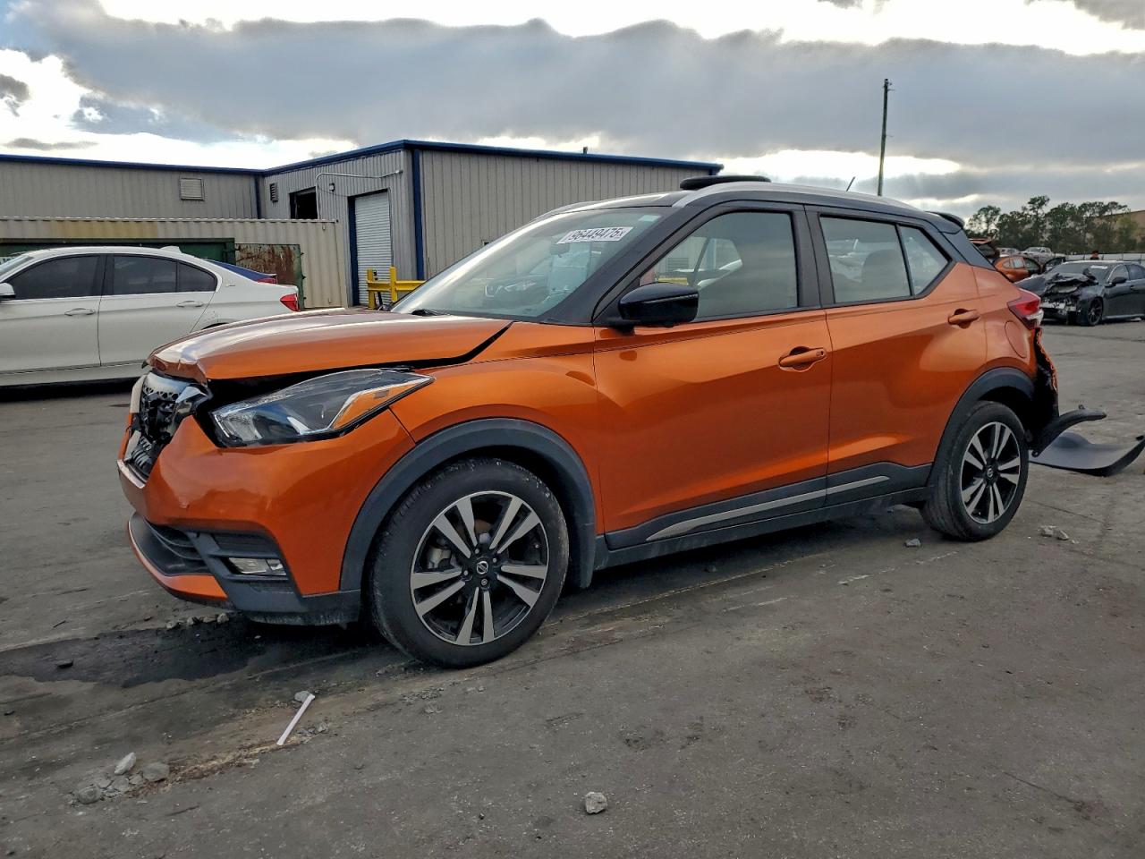 2019 NISSAN KICKS