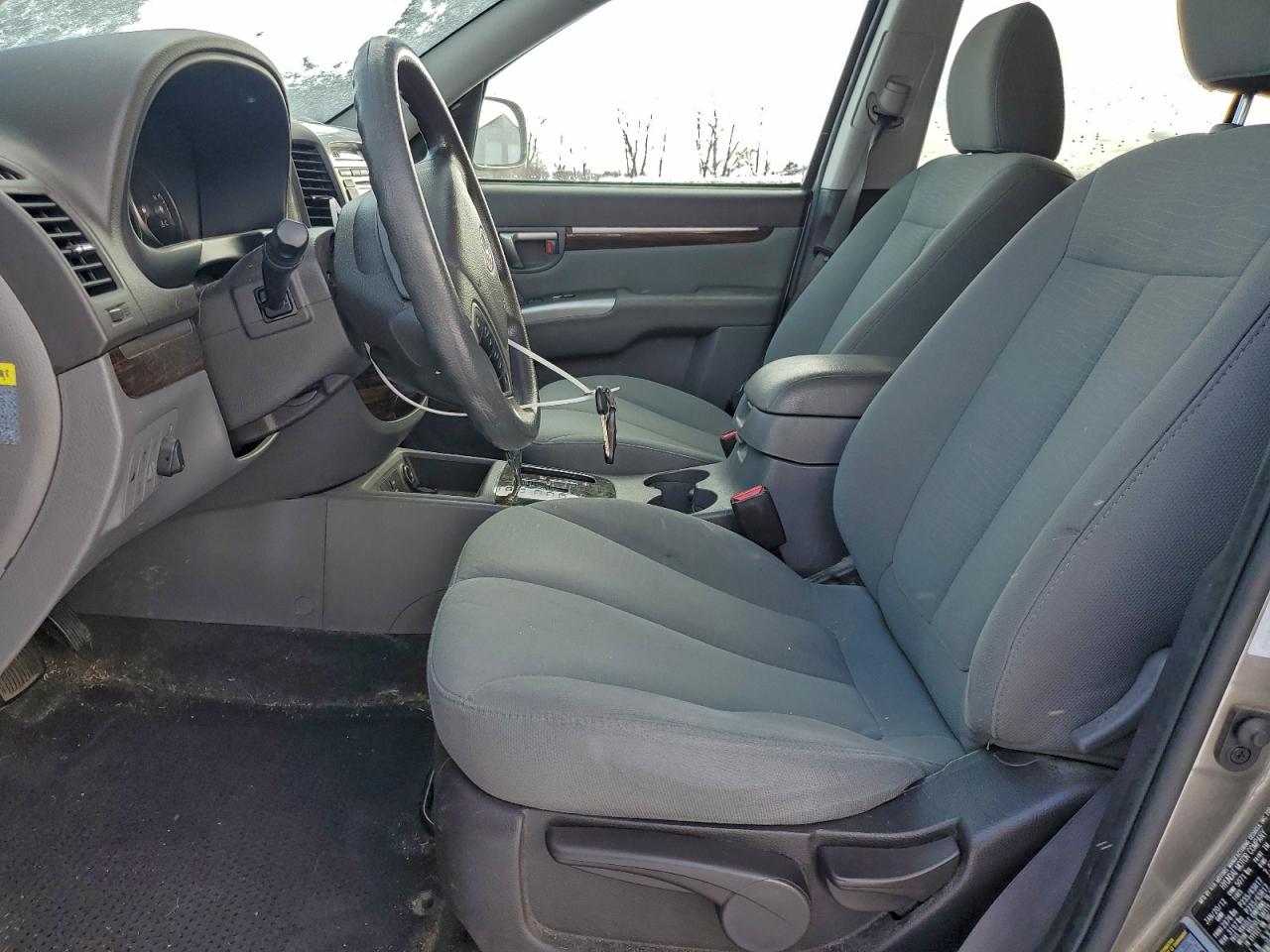 2012 HYUNDAI SANTA FE GLS photo 7