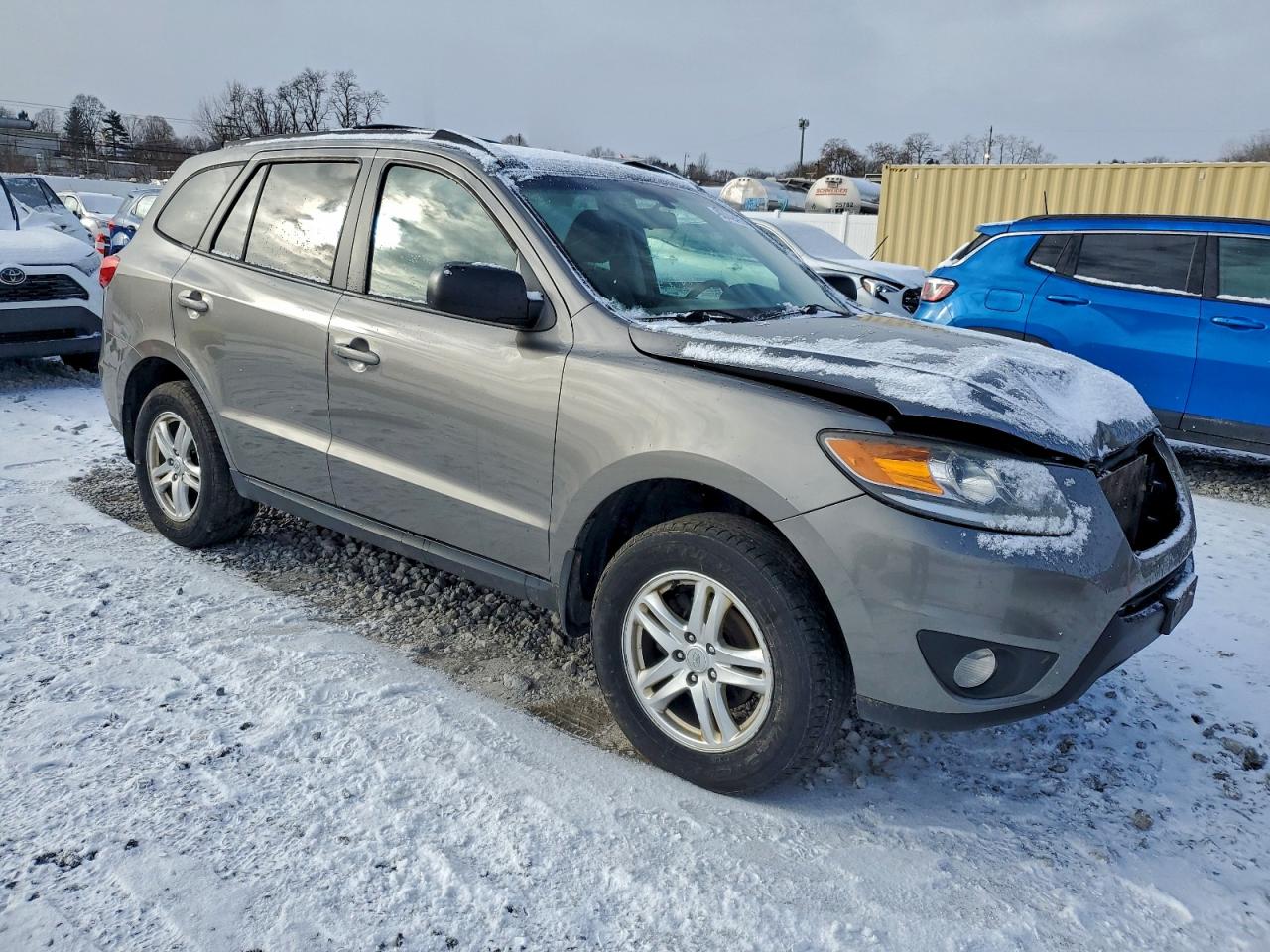 2012 HYUNDAI SANTA FE GLS photo 4