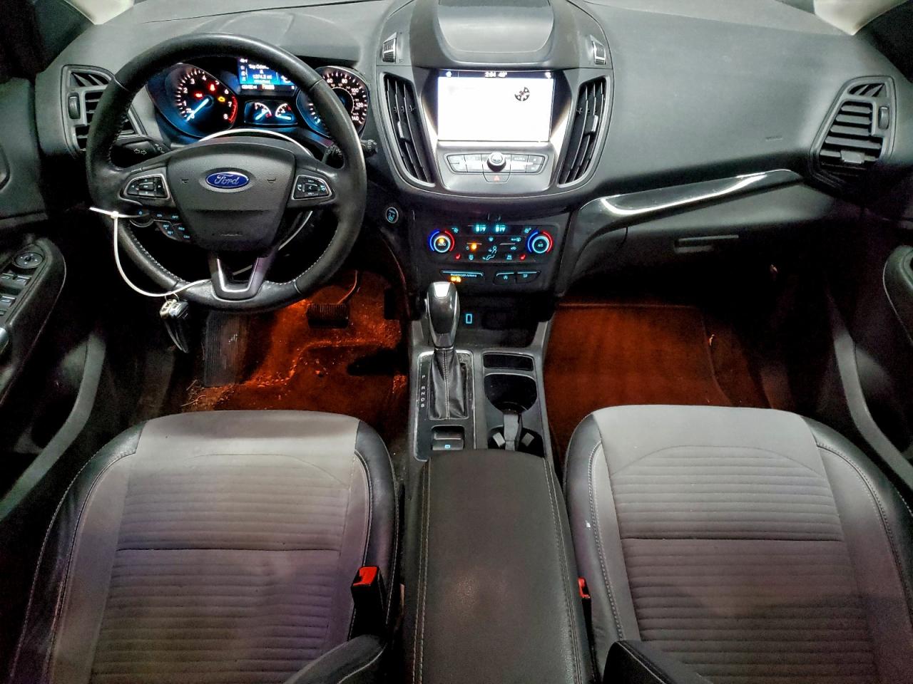 2019 FORD ESCAPE SE photo 8