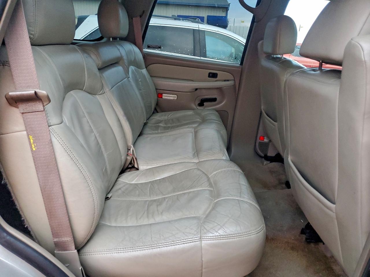 2001 CHEVROLET TAHOE C1500 photo 11