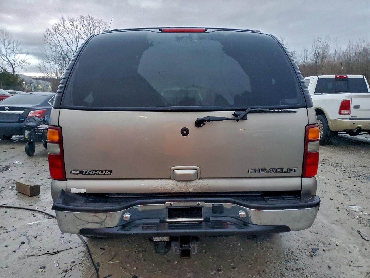 2001 CHEVROLET TAHOE C1500 photo 6