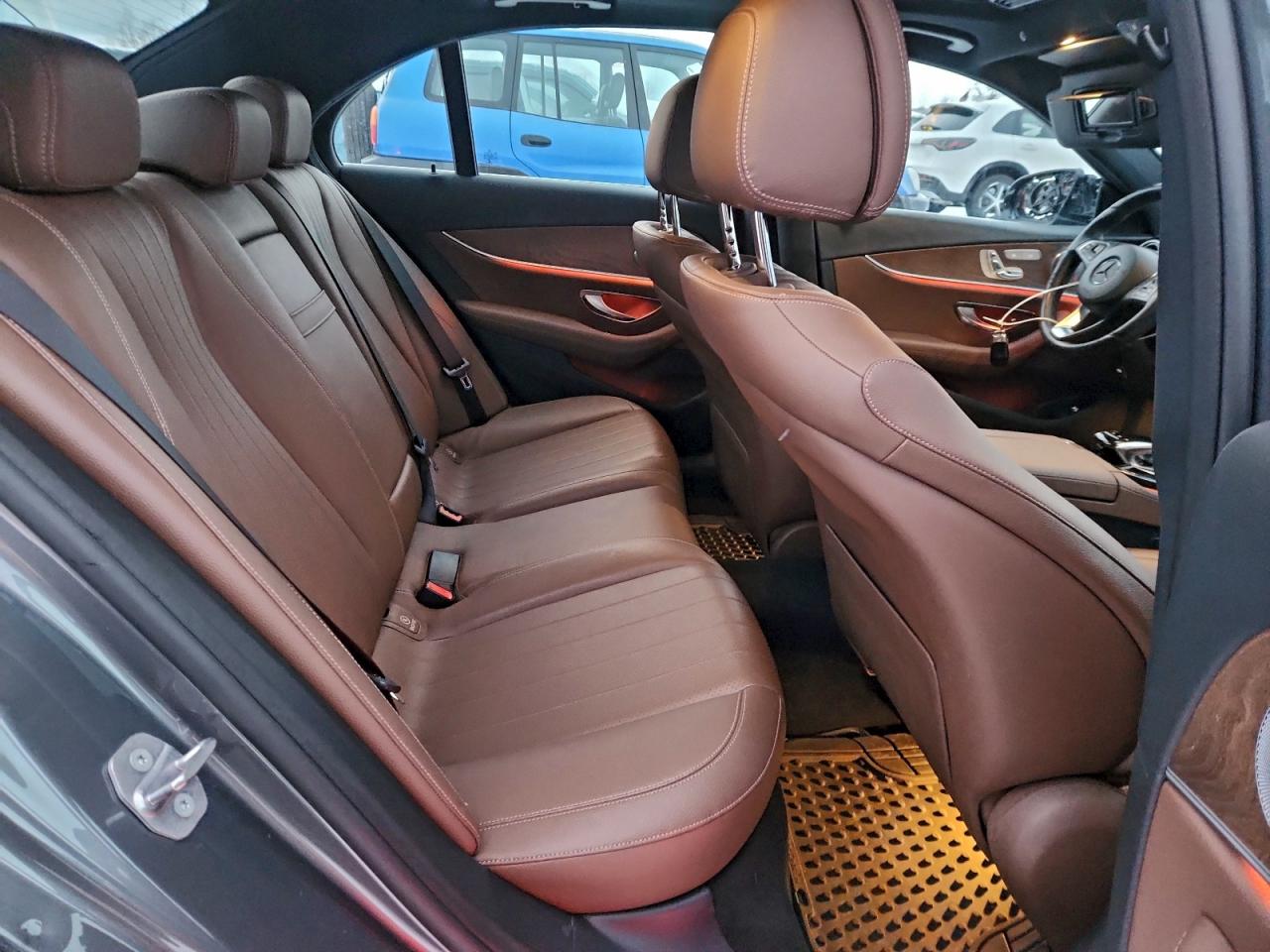 2017 MERCEDES-BENZ E 300 photo 10