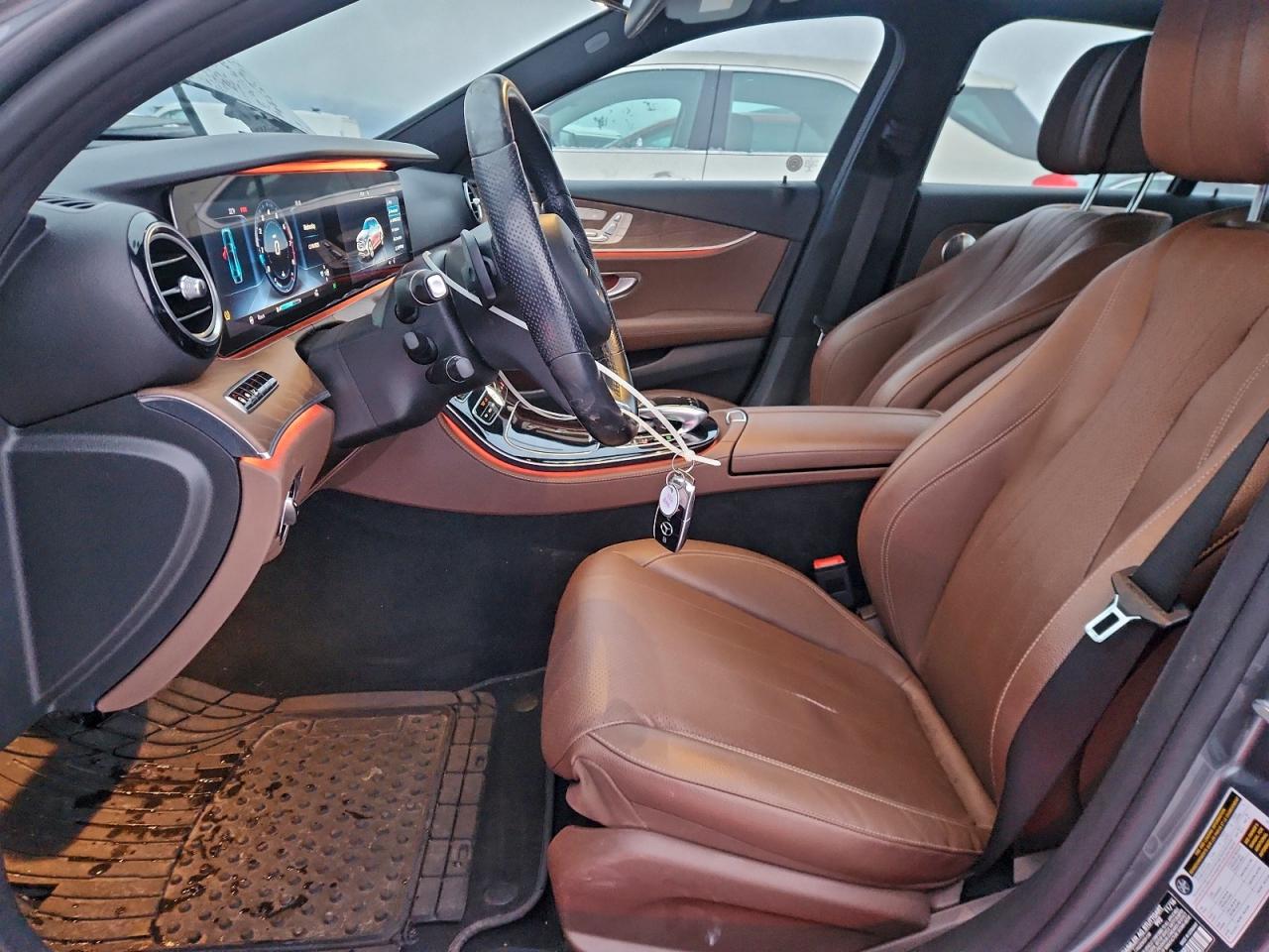 2017 MERCEDES-BENZ E 300 photo 7