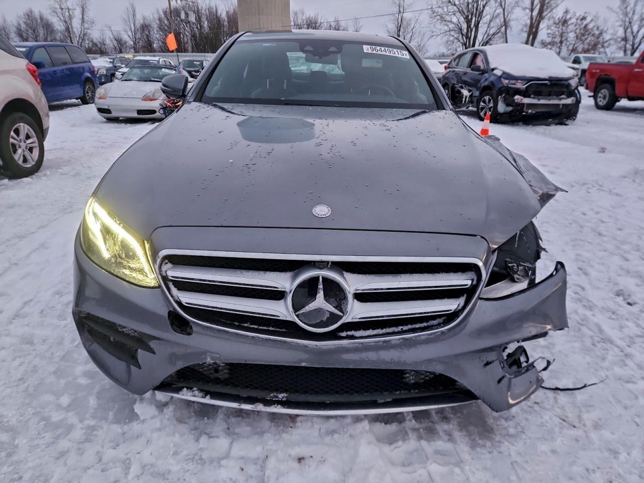 2017 MERCEDES-BENZ E 300 photo 5