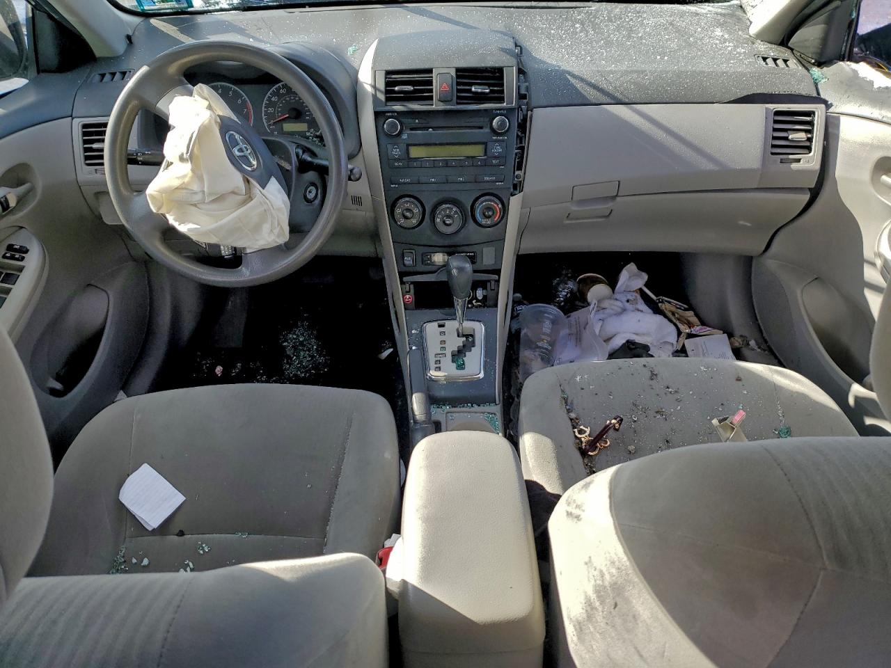 2010 TOYOTA COROLLA BASE photo 8