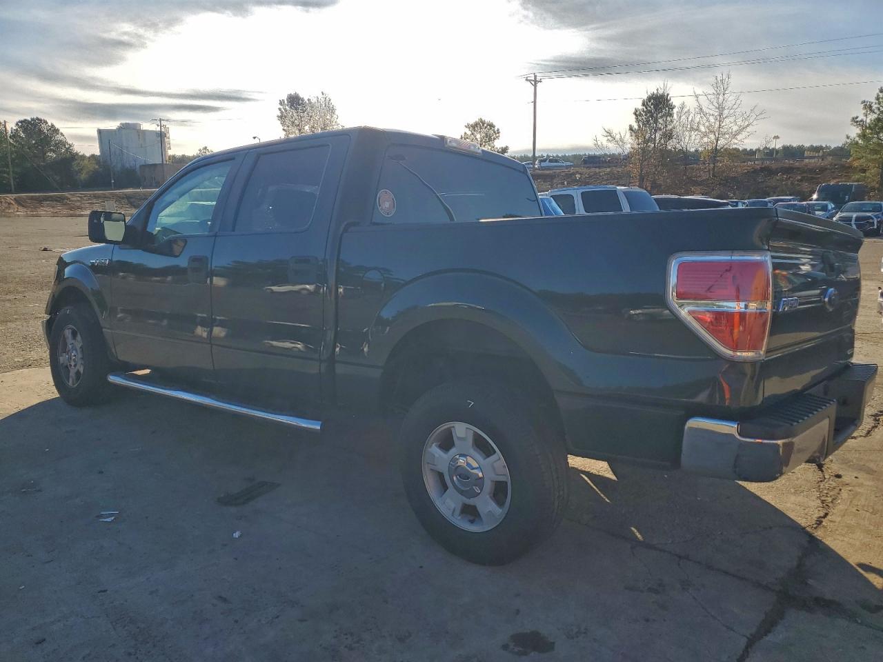 2014 FORD F150 SUPERCREW photo 2