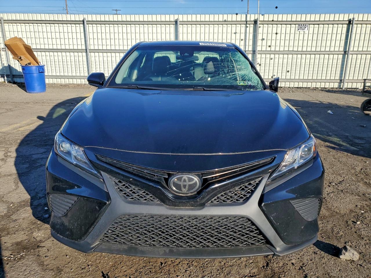 2018 TOYOTA CAMRY L photo 5