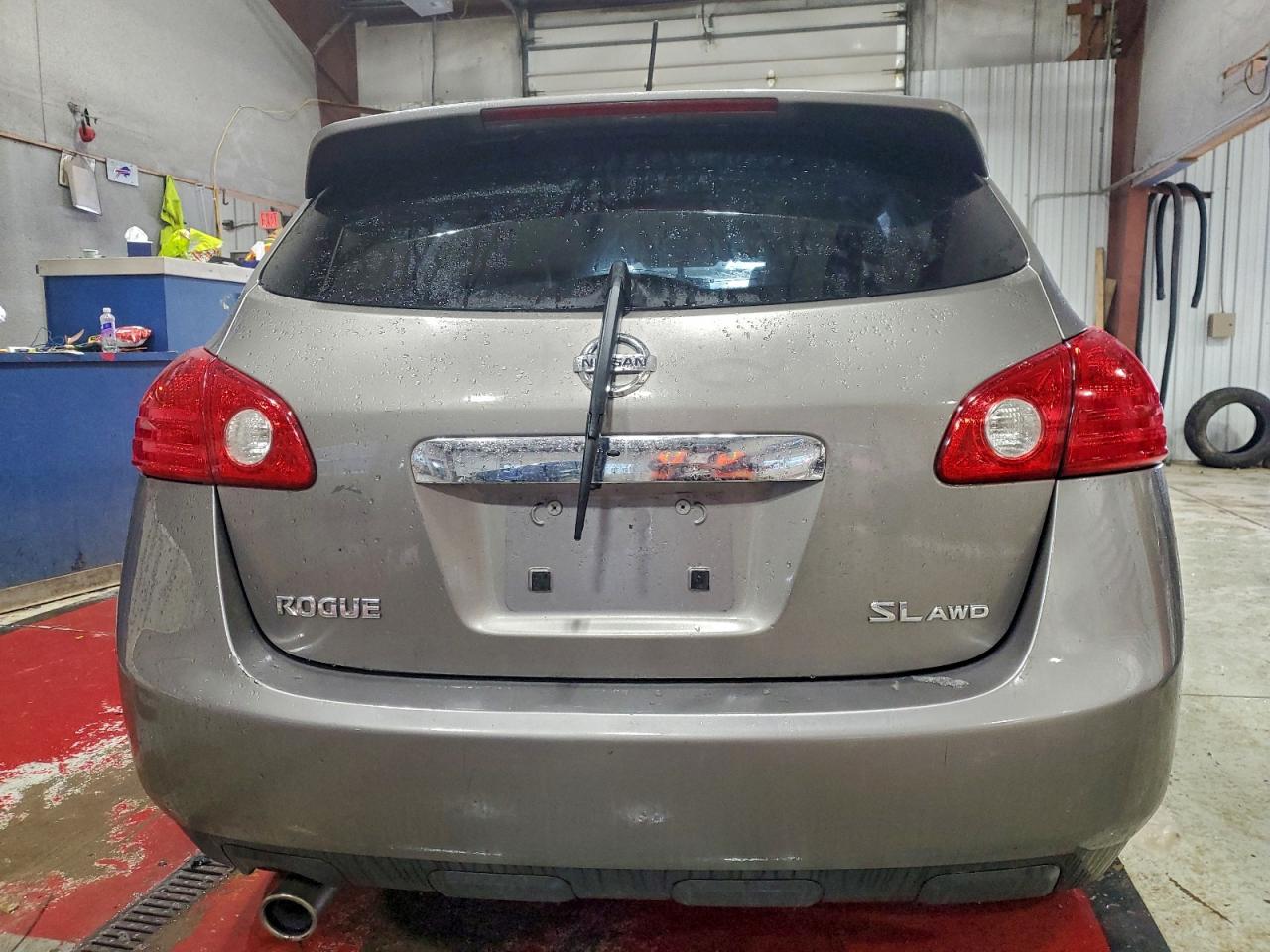 2013 NISSAN ROGUE S photo 6