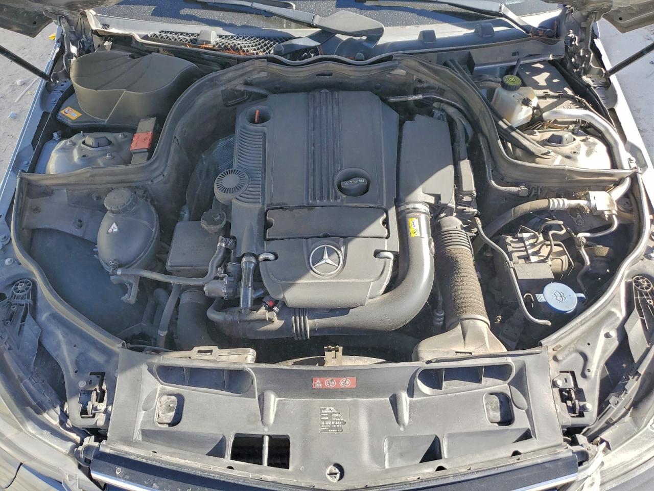 2014 MERCEDES-BENZ C 250 photo 11