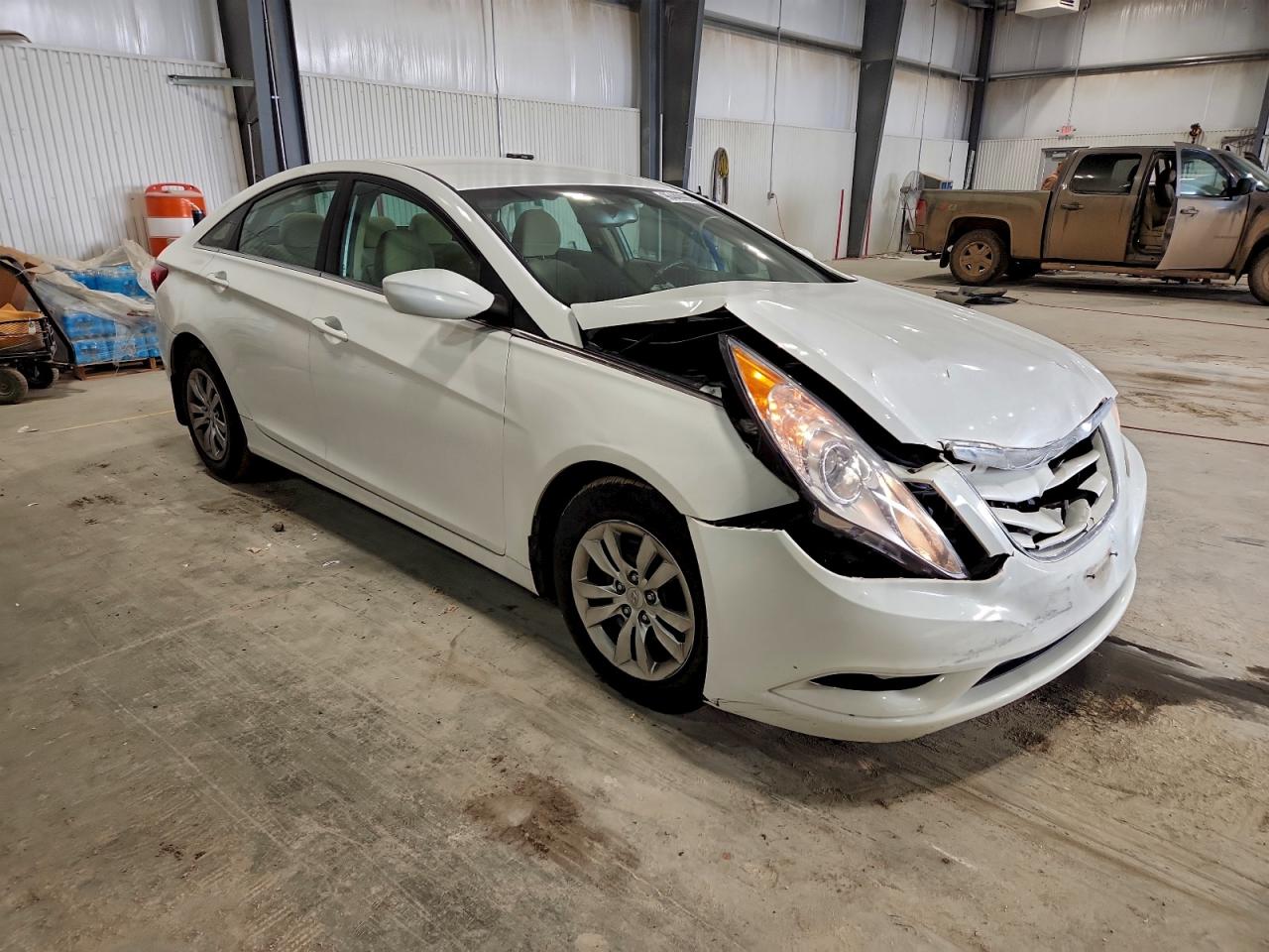 2013 HYUNDAI SONATA GLS photo 4