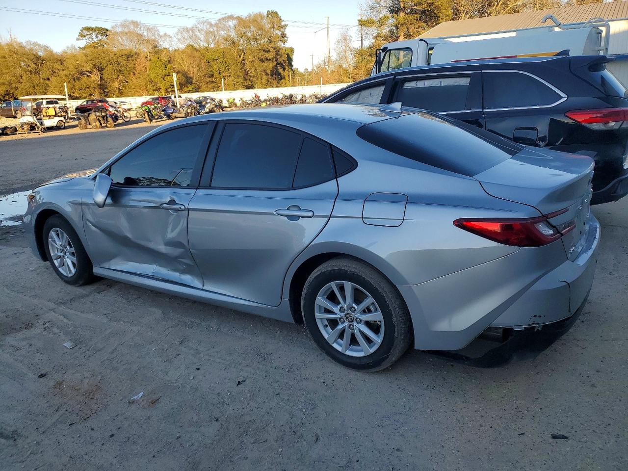 2025 TOYOTA CAMRY XSE photo 2