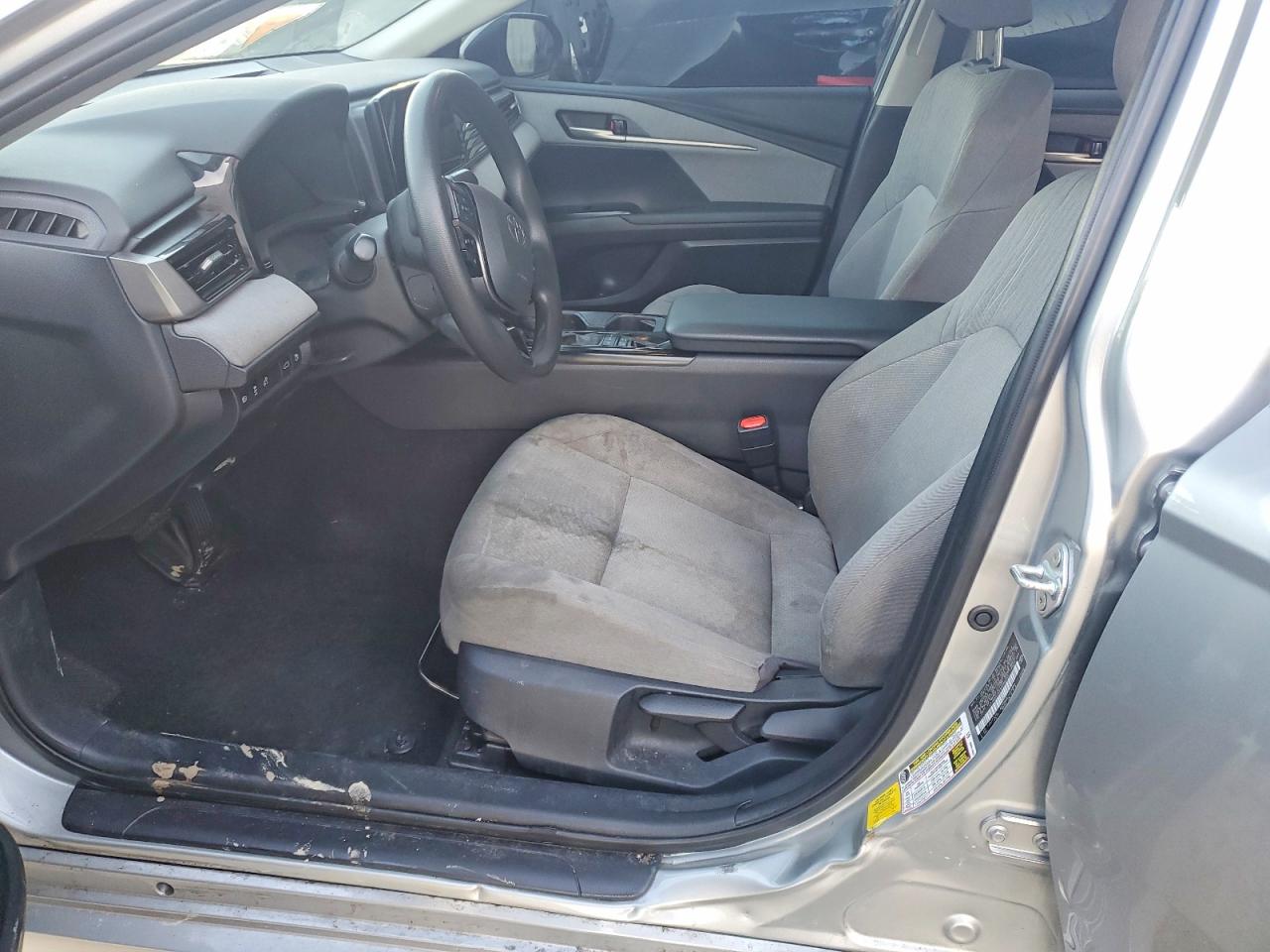 2025 TOYOTA CAMRY XSE photo 7