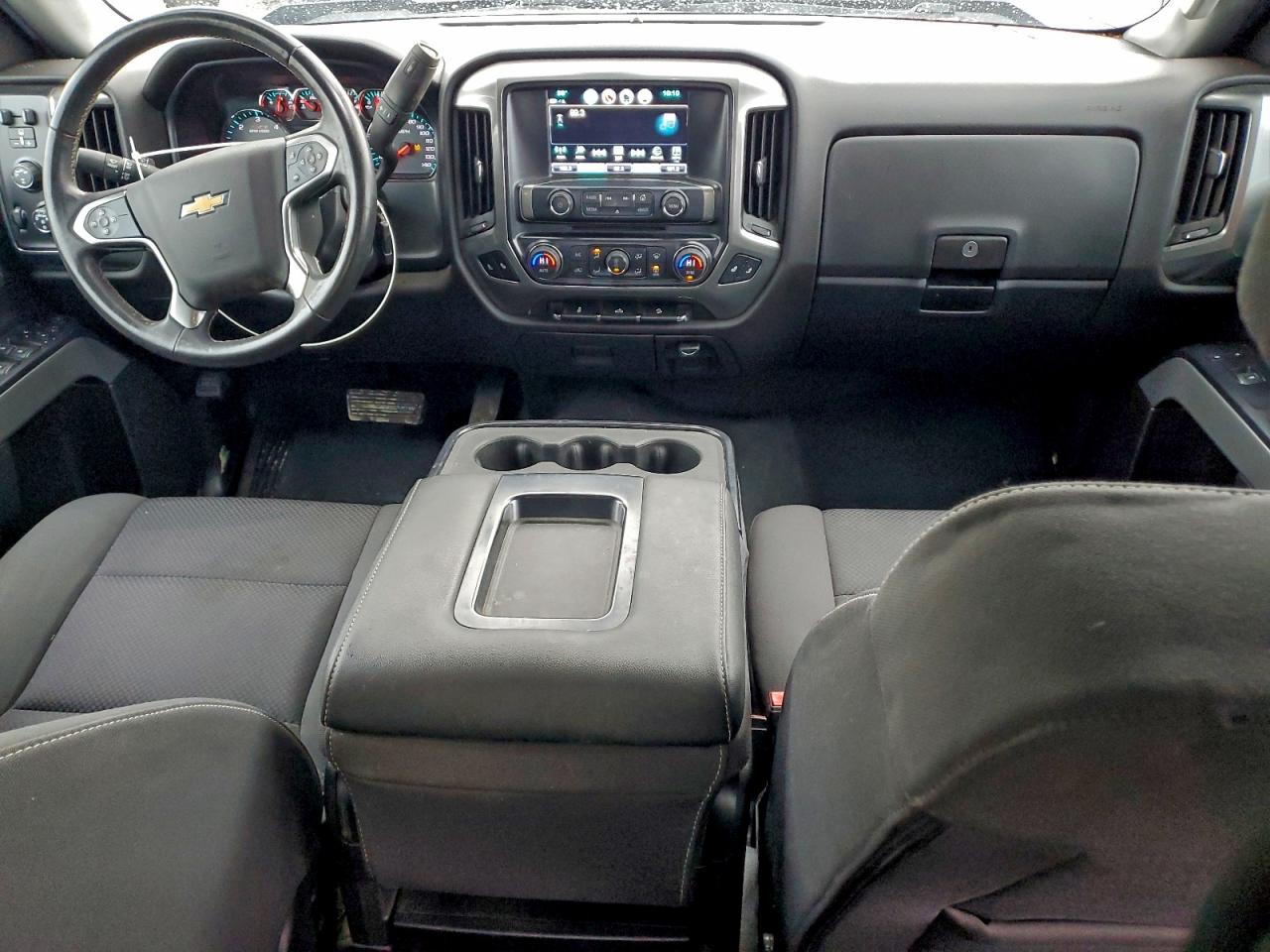 2019 CHEV SILVERADO photo 8