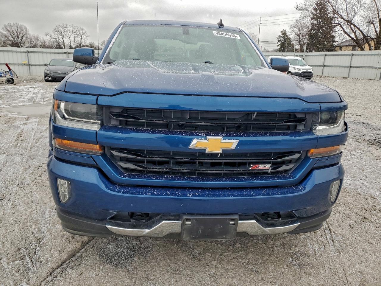 2019 CHEV SILVERADO photo 5