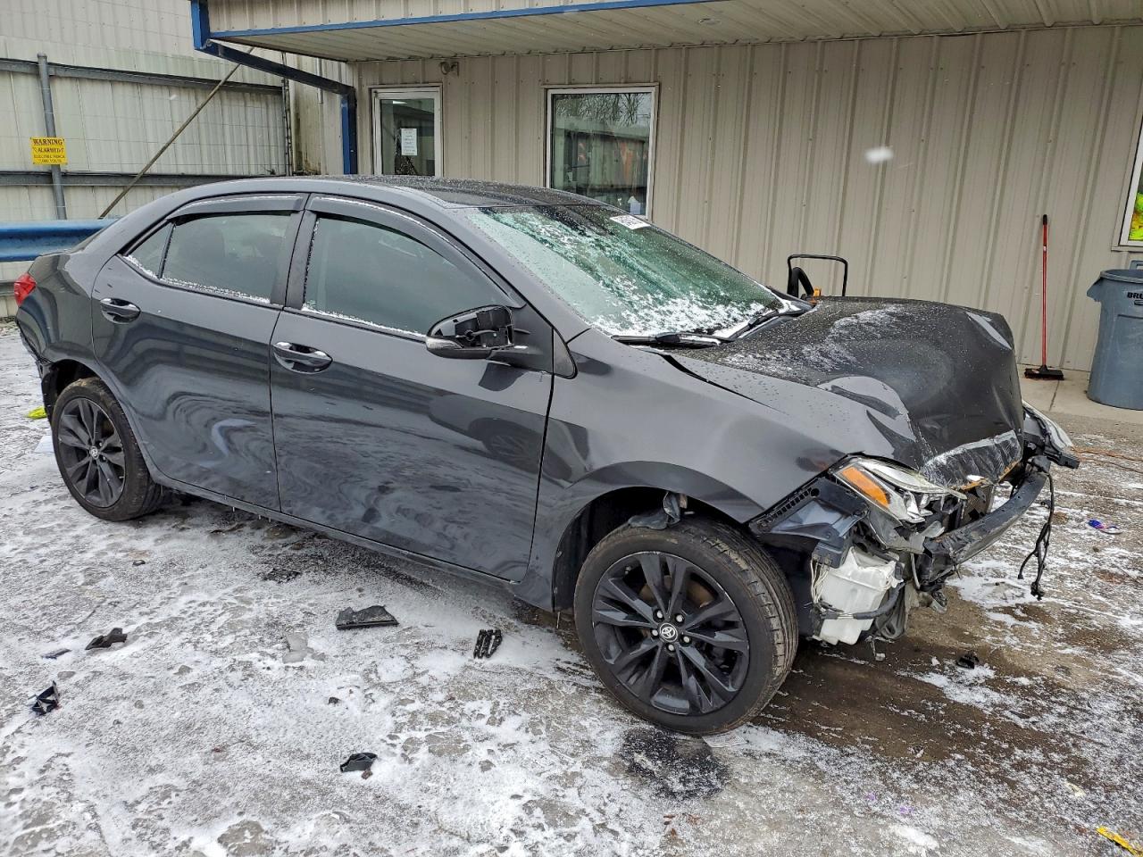 2017 TOYOTA COROLLA L photo 7