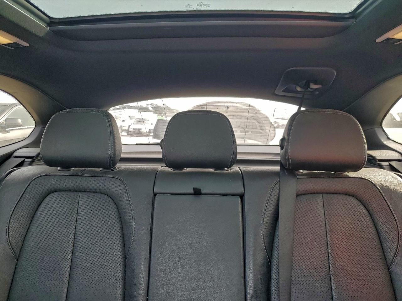 2016 BMW X1 XDRIVE28I photo 10